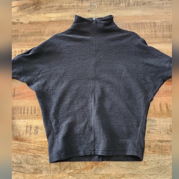 Lululemon Along the Way Mock Neck LS Size XXS - Picture 13 of 15